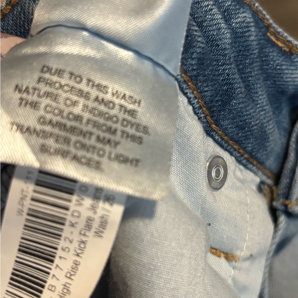 Quince Women's Medium Blue Flare Jeans - Picture 5 of 7